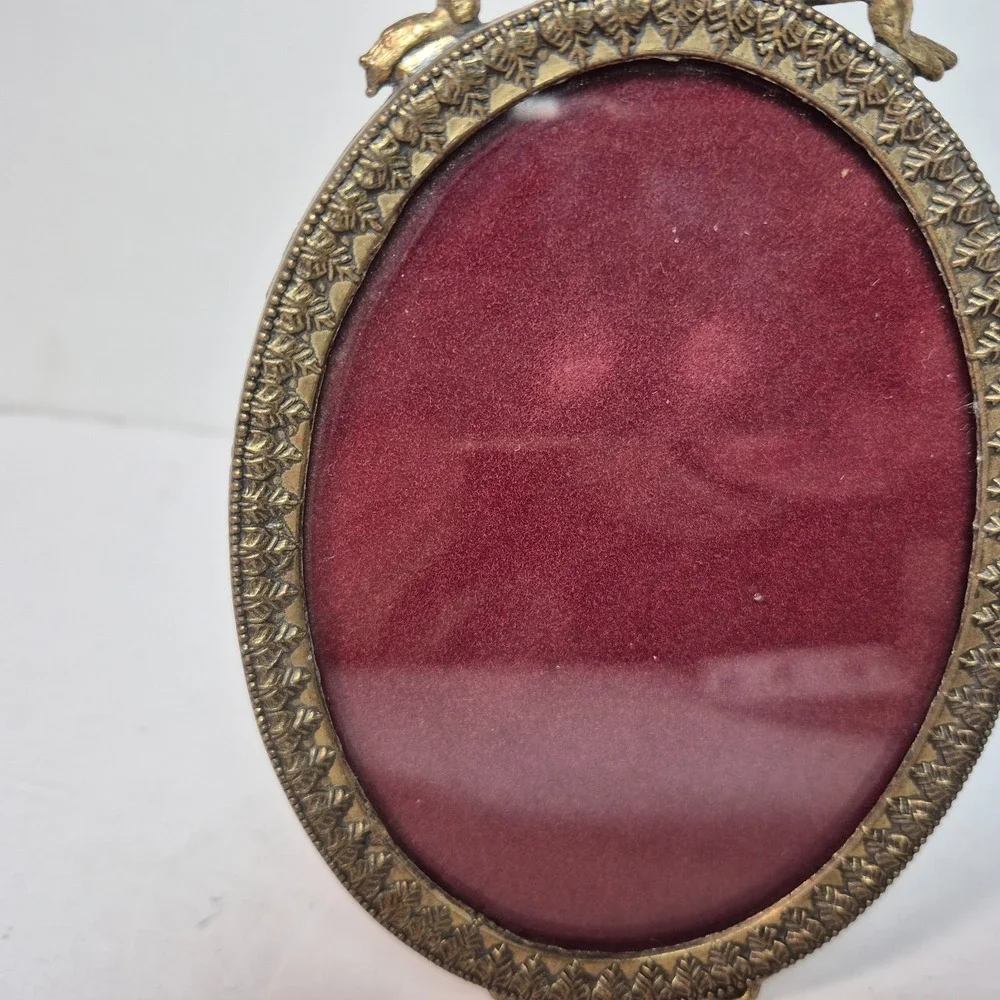 Vintage Italian Brass Oval Picture Frame Ribbon Bow Made in Italy 3.75